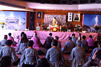 Sala Dharma meditación